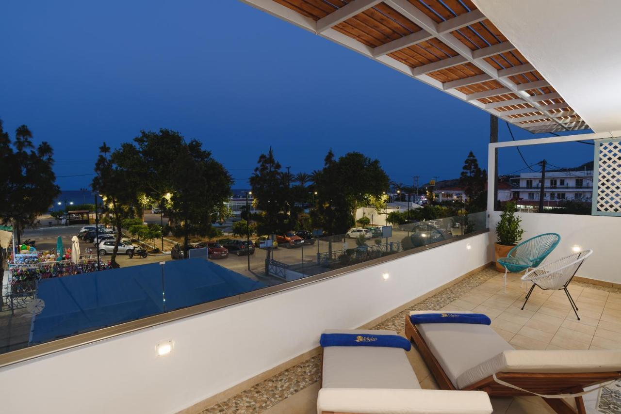 Mylos Luxury Escape 法里拉基 外观 照片